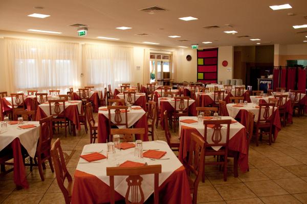 Struttura esterna villaggio nova siri